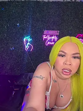 ThickAssRena online show from April 4, 6:45 am