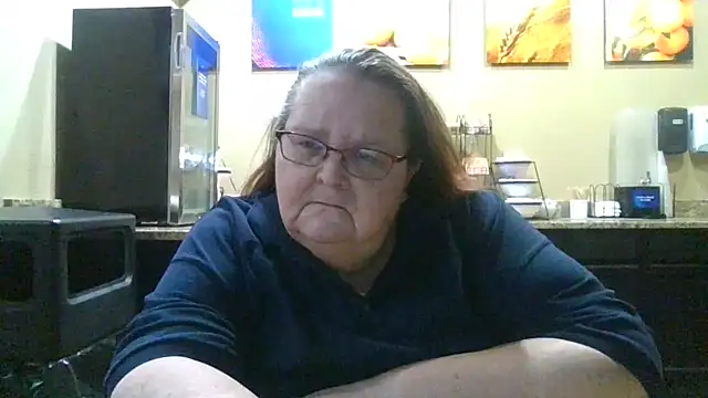 Hornybbw1978 online show from January 19, 8:21 am