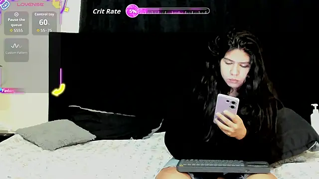 Snapshot of lissandthor13 chatting on October 18, 10:18 am lissandthor13 online show from October 18, 10:18 am