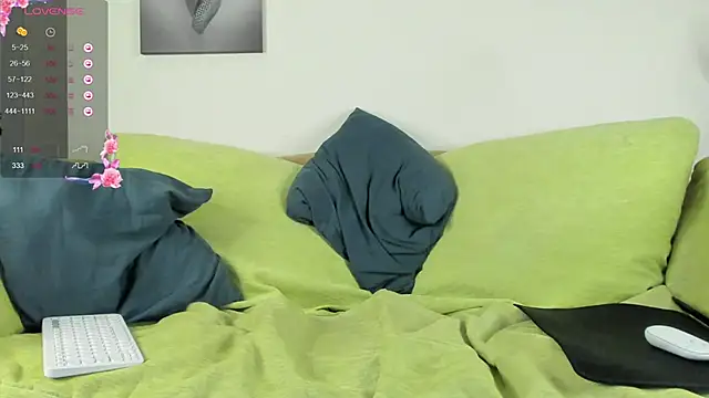 PoisonEvelyn online show from October 25, 12:13 pm