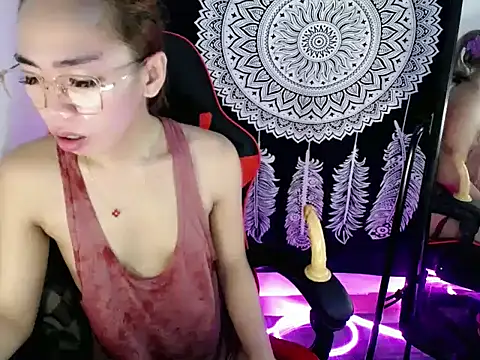 Snapshot of LadyDiana8 chatting on October 15, 9:34 am LadyDiana8 online show from October 15, 9:34 am