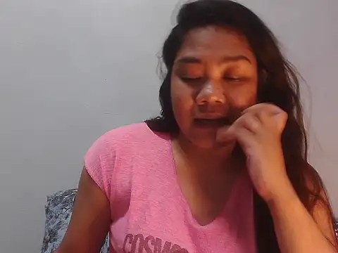 xxpretty jewelxx online show from October 19, 3:58 pm