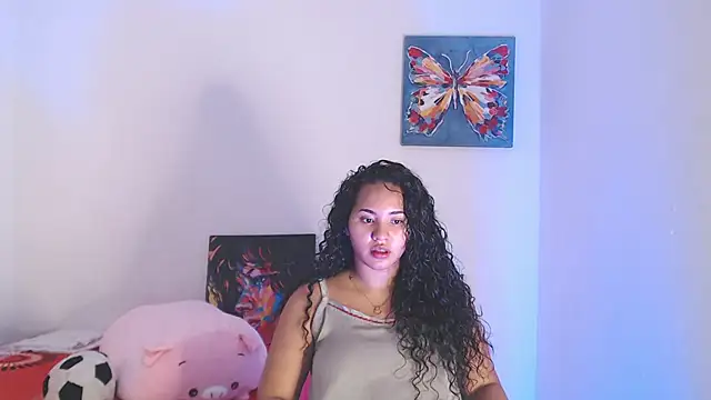 luciana keating online show from October 19, 4:25 am