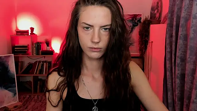 EmilyWilden online show from October 31, 10:19 am