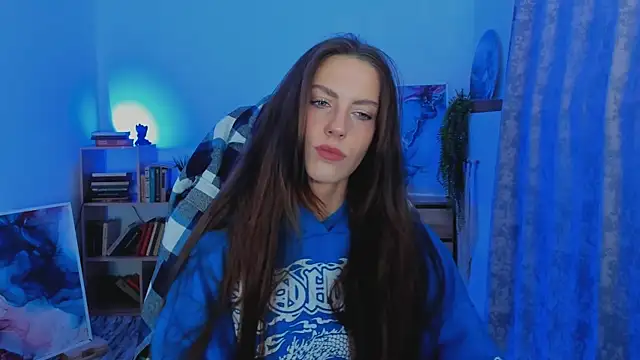 EmilyWilden online show from October 1, 8:19 am