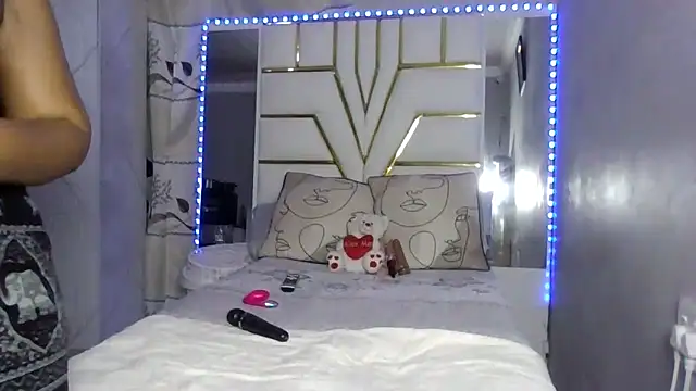 Snapshot of SexyyNana chatting on September 22, 9:24 pm SexyyNana online show from September 22, 9:24 pm