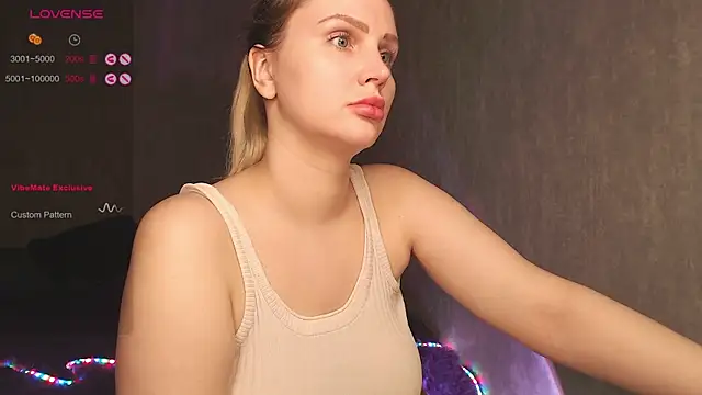 nutcrew online show from September 20, 8:18 pm