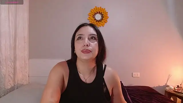 Snapshot of Freyja_soh chatting on September 20, 3:43 pm Freyja soh online show from September 20, 3:43 pm