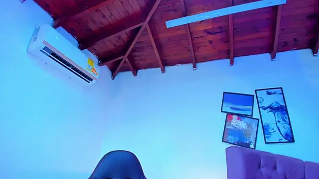 Snapshot of Gretta_Queen chatting on September 28, 4:34 pm Gretta Queen online show from September 28, 4:34 pm