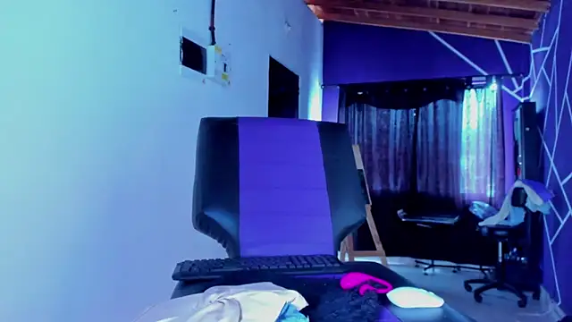 ink demonxxx online show from February 10, 6:44 pm