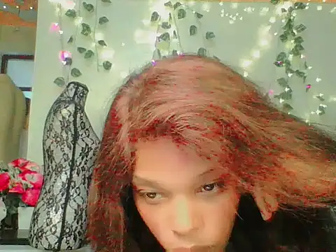 Snapshot of Anaconda2350 chatting on October 17, 4:21 pm Anaconda2350 online show from October 17, 4:21 pm