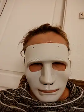 Snapshot of She-devilx chatting on October 14, 10:34 pm She-devilx online show from October 14, 10:34 pm