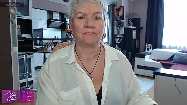 roxana brooks online show from April 7, 2:19 pm