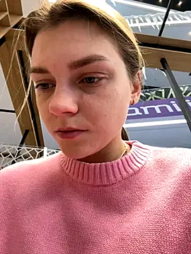 Snapshot of ValenciaShock chatting on October 24, 7:04 am ValenciaShock online show from October 24, 7:04 am