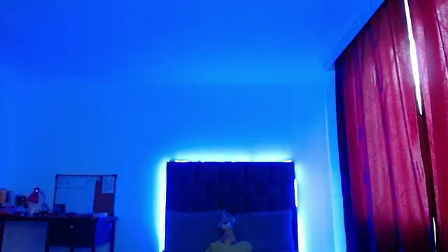 VALERY MEER online show from April 17, 12:07 pm