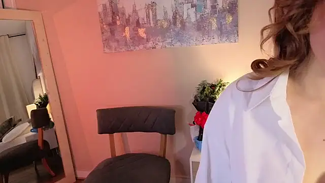 MiaFranklyn online show from September 23, 2:37 pm