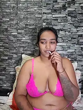 Snapshot of Xindias_fantasyX chatting on October 2, 7:52 pm Xindias fantasyX online show from October 2, 7:52 pm