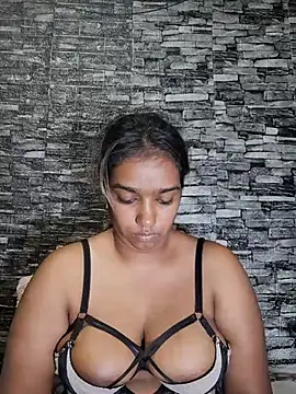 Snapshot of Xindias_fantasyX chatting on October 31, 6:56 pm Xindias fantasyX online show from October 31, 6:56 pm