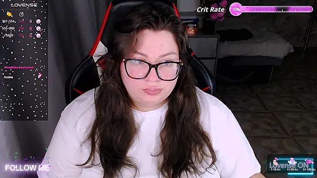 Snapshot of alexa_sweetyy chatting on October 30, 7:59 pm alexa sweetyy online show from October 30, 7:59 pm