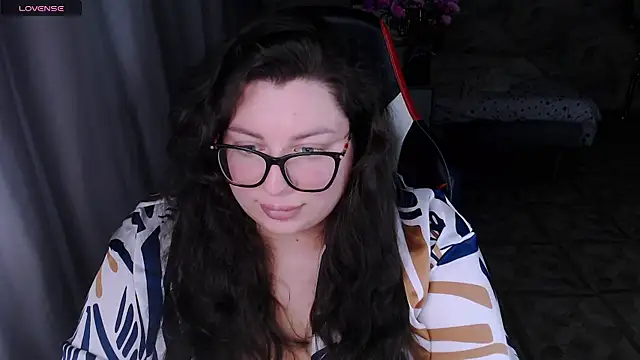 Snapshot of alexa_sweetyy chatting on October 31, 8:35 pm alexa sweetyy online show from October 31, 8:35 pm