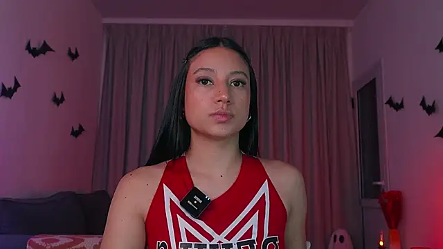 Snapshot of Alison_Miller9 chatting on October 20, 10:51 am Alison Miller9 online show from October 20, 10:51 am