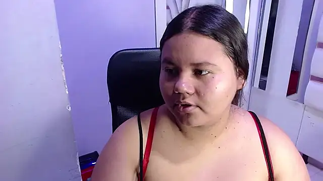 ValenTitis online show from November 19, 8:53 pm