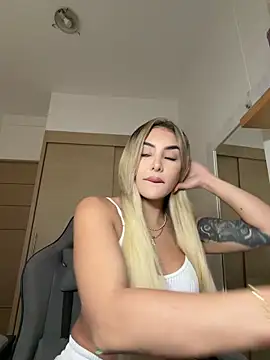 mi suk11 online show from November 21, 8:44 pm