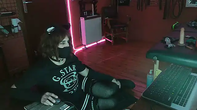 Ginny-the-bdsm-nympho online show from October 23, 5:08 pm