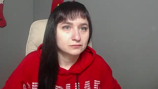 NinaFlawlees online show from January 6, 1:04 pm