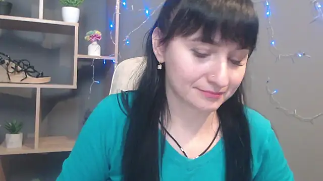 NinaFlawlees online show from November 22, 1:03 pm