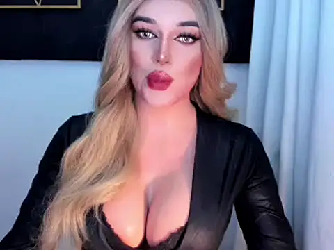 hotstellacumxxx online show from March 5, 8:43 am