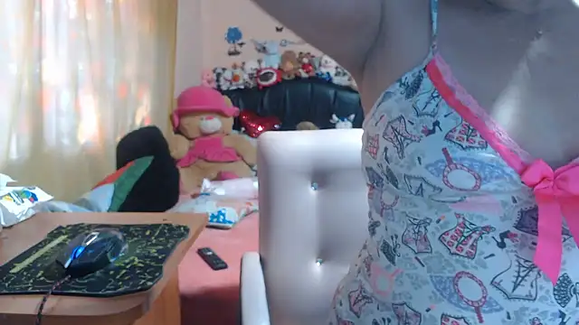 milfeddy  online show from January 17, 12:45 pm