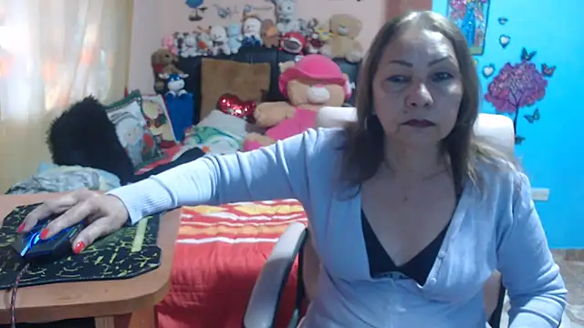 Snapshot of milfeddy_ chatting on October 22, 12:32 pm milfeddy online show from October 22, 12:32 pm