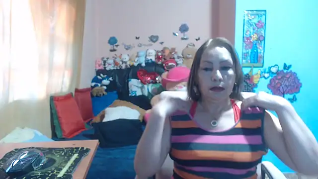 Snapshot of milfeddy_ chatting on October 7, 9:19 pm milfeddy online show from October 7, 9:19 pm