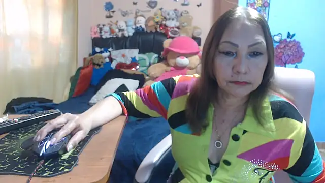 Snapshot of milfeddy_ chatting on October 14, 9:28 pm milfeddy online show from October 14, 9:28 pm