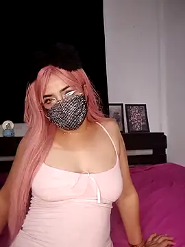 Snapshot of Bayan-Queen chatting on September 20, 4:49 pm Bayan-Queen online show from September 20, 4:49 pm