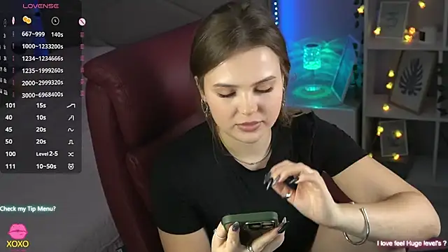 Snapshot of AfinaAmmor chatting on October 30, 7:37 pm AfinaAmmor online show from October 30, 7:37 pm