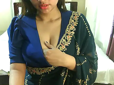 Snapshot of cutebengaligirl chatting on November 2, 1:53 am cutebengaligirl online show from November 2, 1:53 am