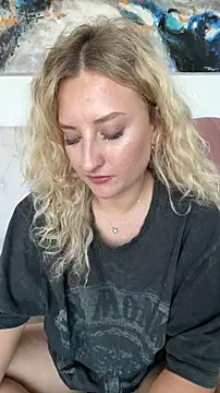 MileySummer online show from September 23, 9:18 am