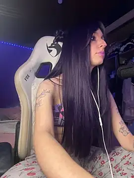 bunnydark00 online show from May 16, 2:58 am