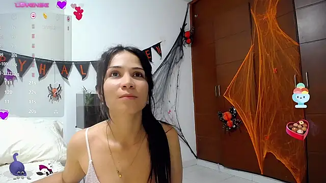 Snapshot of kimberlyshantal chatting on October 30, 11:50 pm kimberlyshantal online show from October 30, 11:50 pm