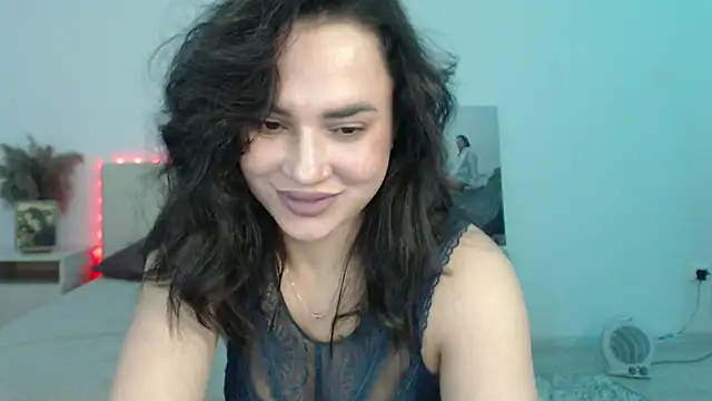 RoxannePure online show from April 14, 8:36 am