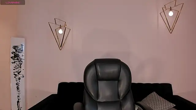 Snapshot of RossieRhoades chatting on September 25, 12:59 pm RossieRhoades online show from September 25, 12:59 pm