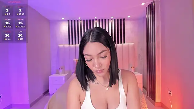 Snapshot of RossieRhoades chatting on October 3, 7:30 pm RossieRhoades online show from October 3, 7:30 pm