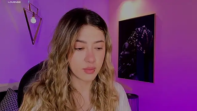 EveBensonX online show from February 24, 11:53 am