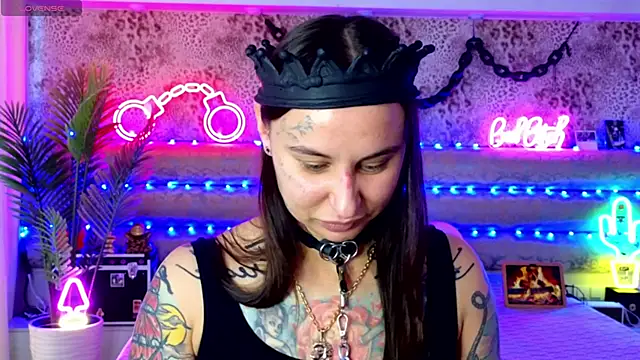 Cool Freak  online show from January 18, 10:11 am