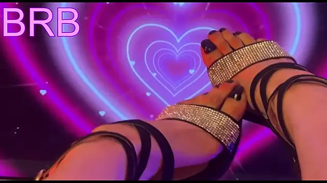  Jessy Moon  online show from April 5, 9:36 pm