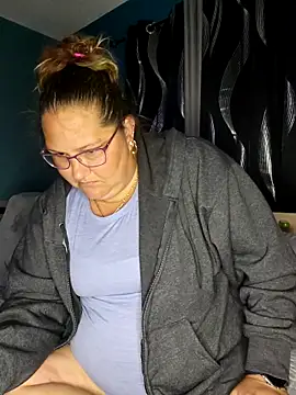 Snapshot of SexyNikki6969 chatting on October 15, 3:25 pm SexyNikki6969 online show from October 15, 3:25 pm