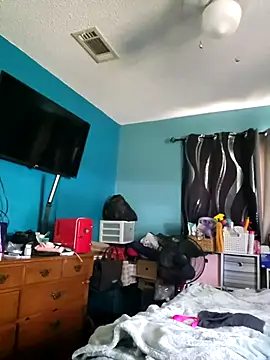 Snapshot of SexyNikki6969 chatting on October 3, 3:17 pm SexyNikki6969 online show from October 3, 3:17 pm