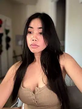 Snapshot of JazzieXo chatting on October 16, 9:17 pm JazzieXo online show from October 16, 9:17 pm